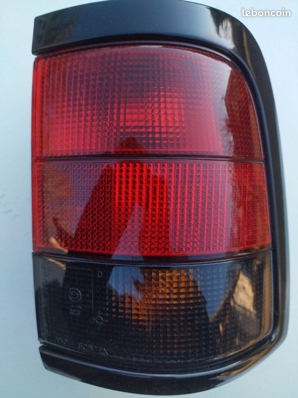 Feu d'aile ard 806 (image 1)