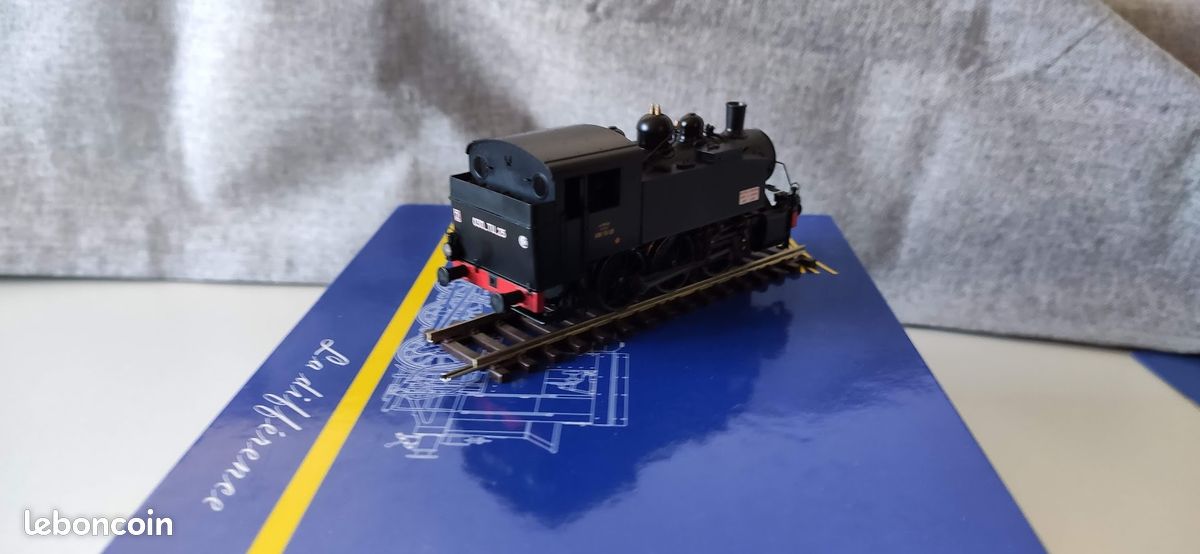 Locomotive à Vapeur Ree Modeles MB043 - 030 TU OBB 989.03 - Échelle HO 1/87 - Époque III