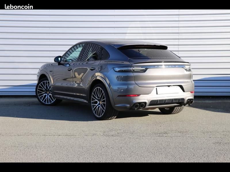Porsche Cayenne Coupé 4.0 V8 680ch Turbo S E-Hybrid (image 3)