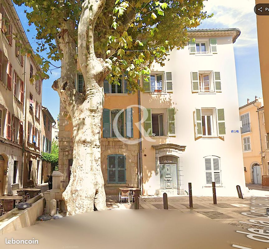 Appartement 2 pièces 30 m² · à La Valette-du-Var · 30 m² · 720 €