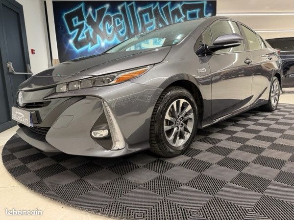 Toyota Prius 2019