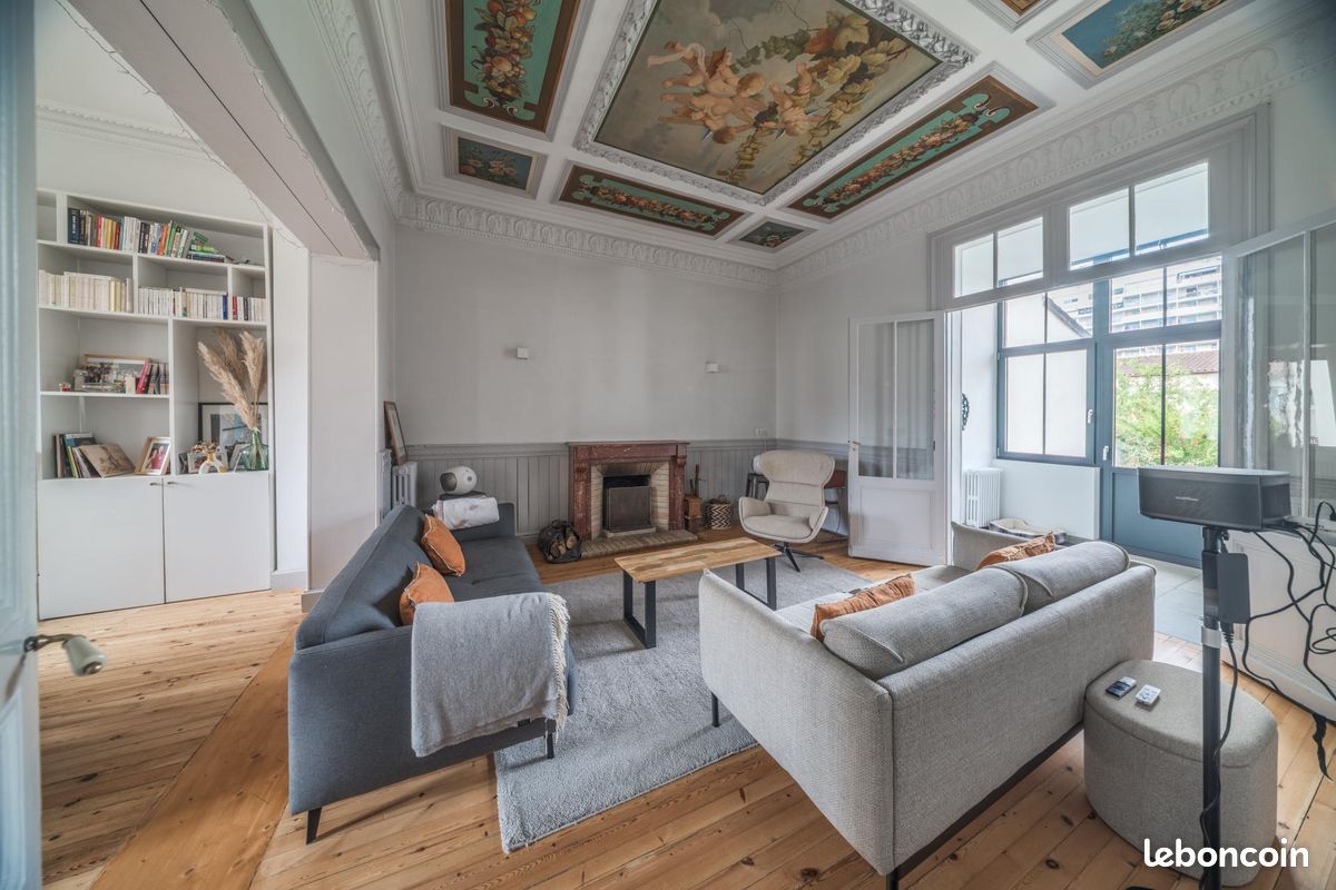 Maison 6 pièces 160 m² · à Agen · 160 m² · 389 000 €