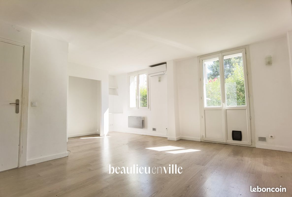 Appartement 2 pièces 50 m² · à Marseille · 50 m² · 790 €