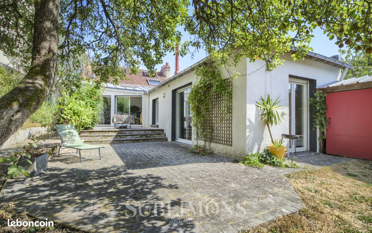 Maison 8 pièces 178 m² · à Rezé · 178 m² · 449 000 €