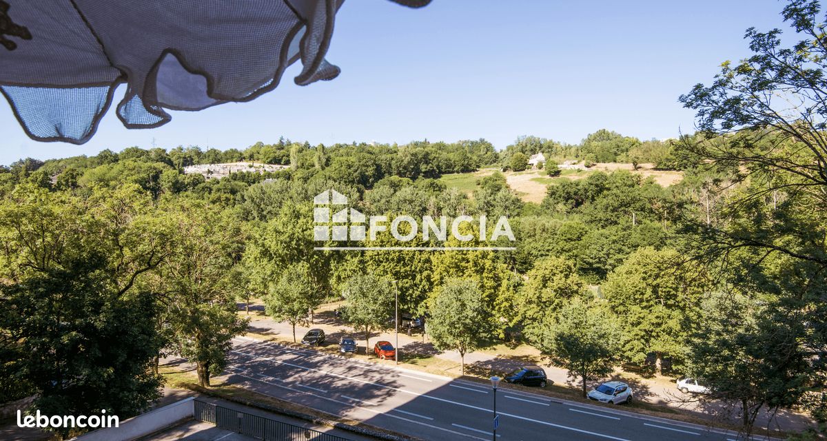 Parking 3 pièces 69 m² · à Rodez · 69 m² · 130 000 €