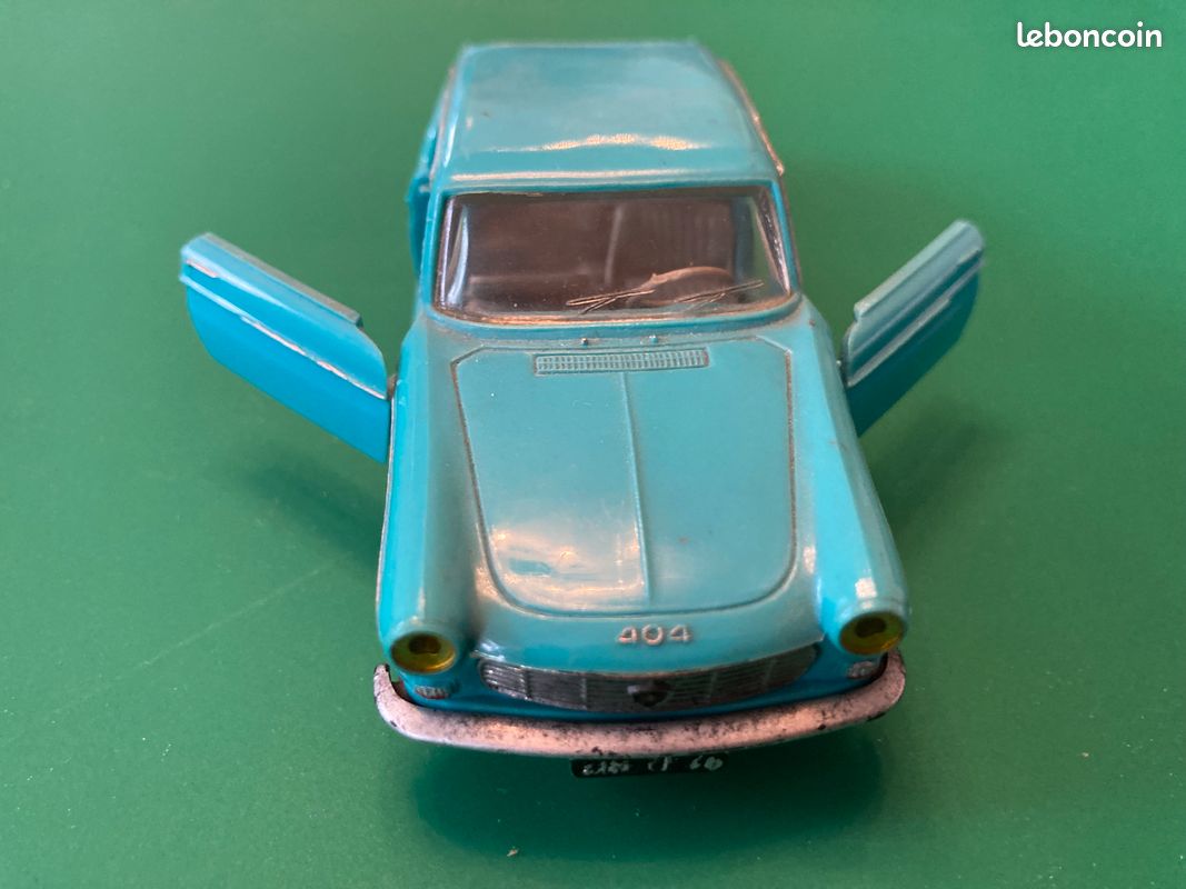 Norev Peugeot 404 Coupé N°71 – échelle 1/43, Rouge, Occasion