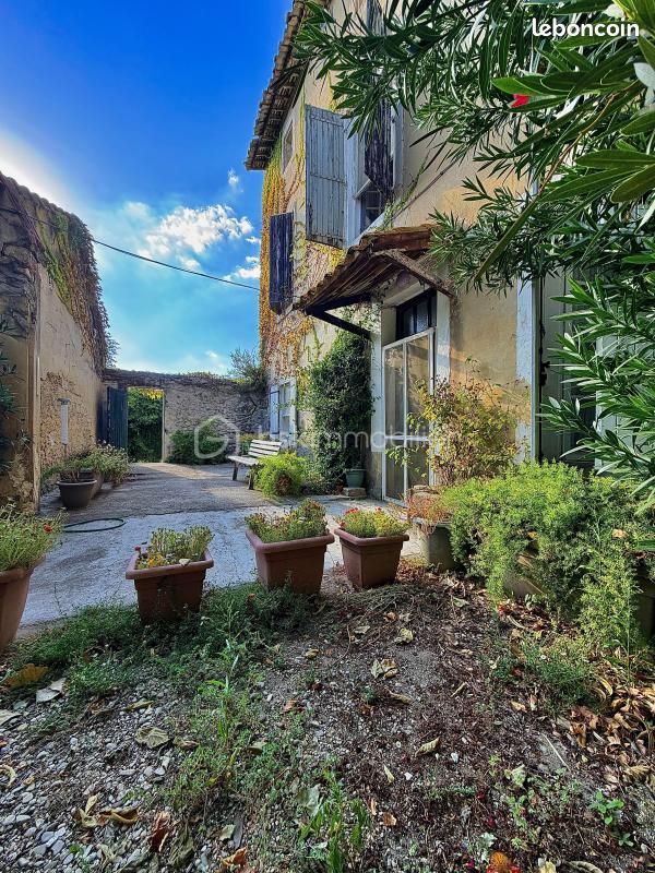 Maison 5 pièces 180 m² · à Monteux · 180 m² · 299 000 €