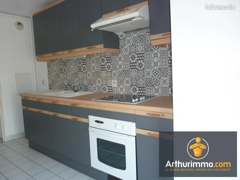 Appartement 3 pièces 62 m² · à Savigny-le-Temple · 62 m² · 932 €