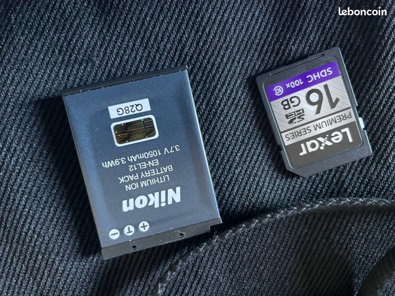 Nikon Coolpix AW100 waterproof (image 11)