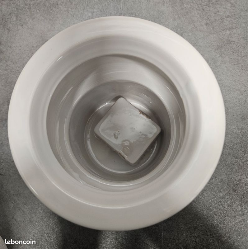Joli cache pot blanc et or pour fleurs ou orchidée 🌸 (image 2)