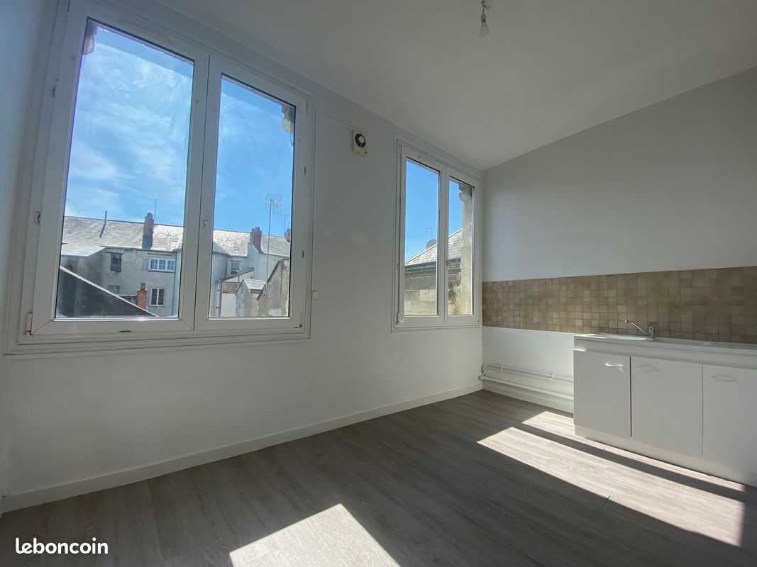 Appartement 3 pièces 71 m² · à Saumur · 71 m² · 557 €/mois