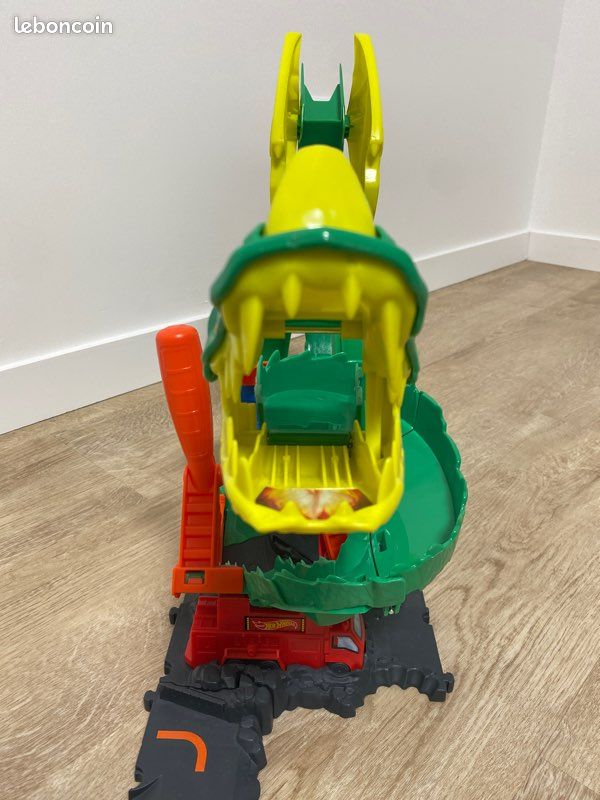 Circuit Hot Wheels Dragon (image 5)