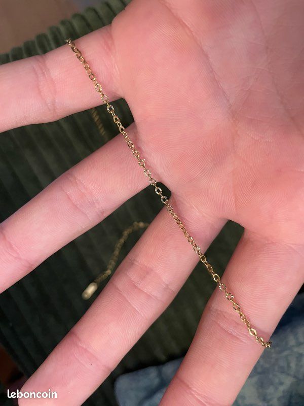 Collier chaîne fine acier inoxydable or (image 1)