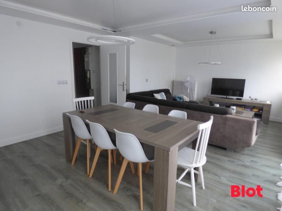 Appartement 3 pièces 76 m² · à Vannes · 76 m² · 950 €/mois