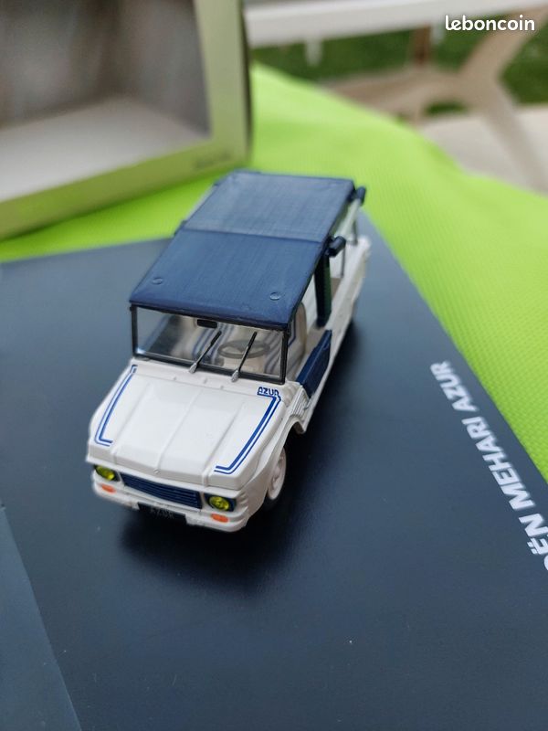 Citroën Dyane 1983 Lagune Blue 1/18 - 200pcs