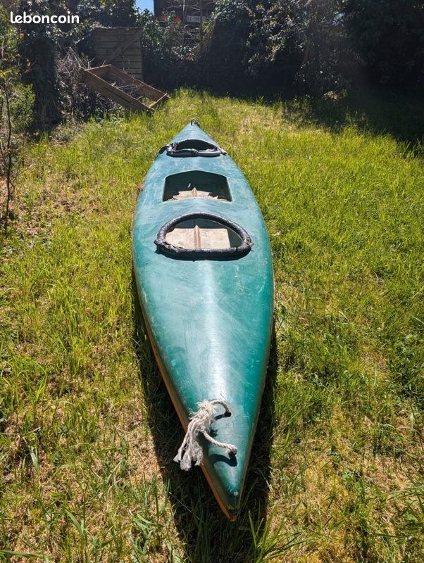 Canoë rigide 2 adules (image 1)