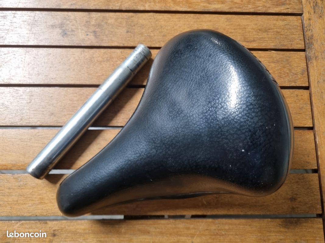 Selle Vélo Selle VÃ©lo Vintage Peugeot Selle PEUGEOT Velo Ville - Main Image