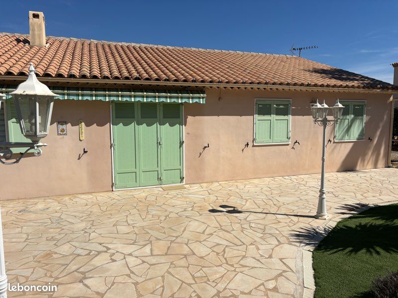 Maison 5 pièces 112 m² · à Six-Fours-les-Plages · 112 m² · 579 000 €