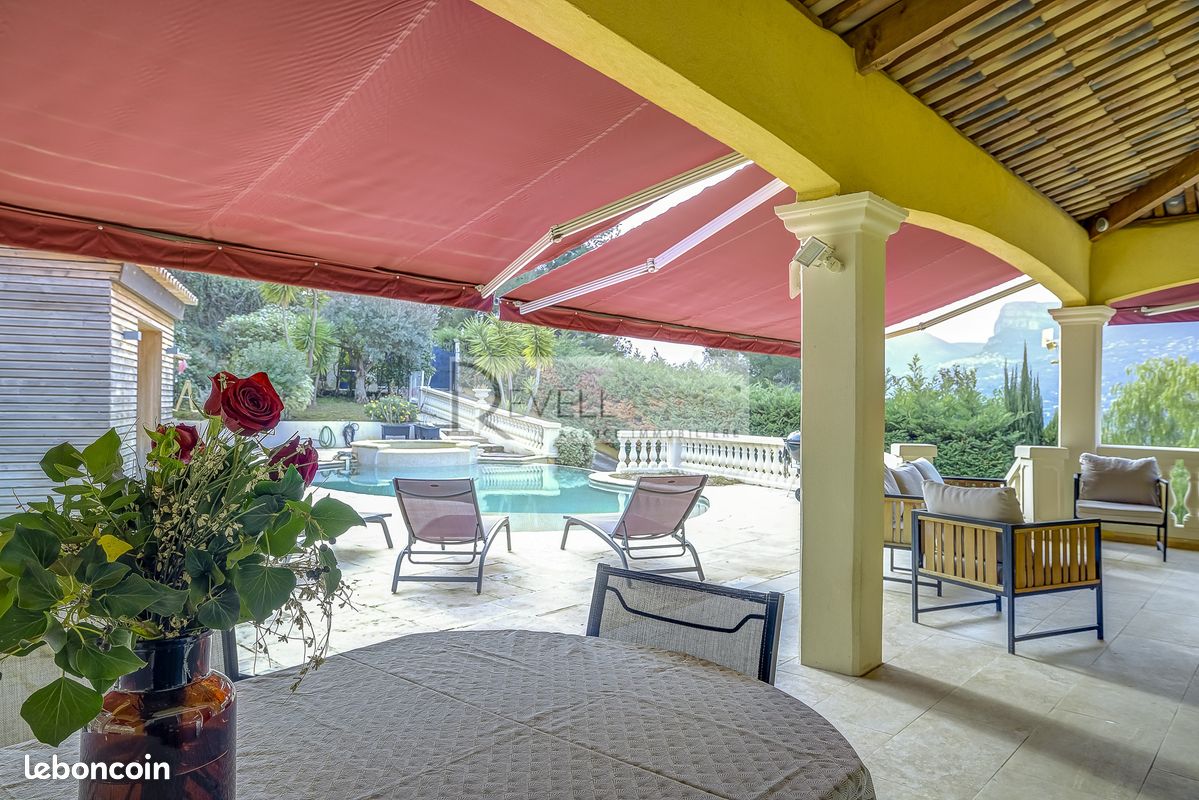 Maison 7 pièces 280 m² · à Nice · 280 m² · 1 160 000 €