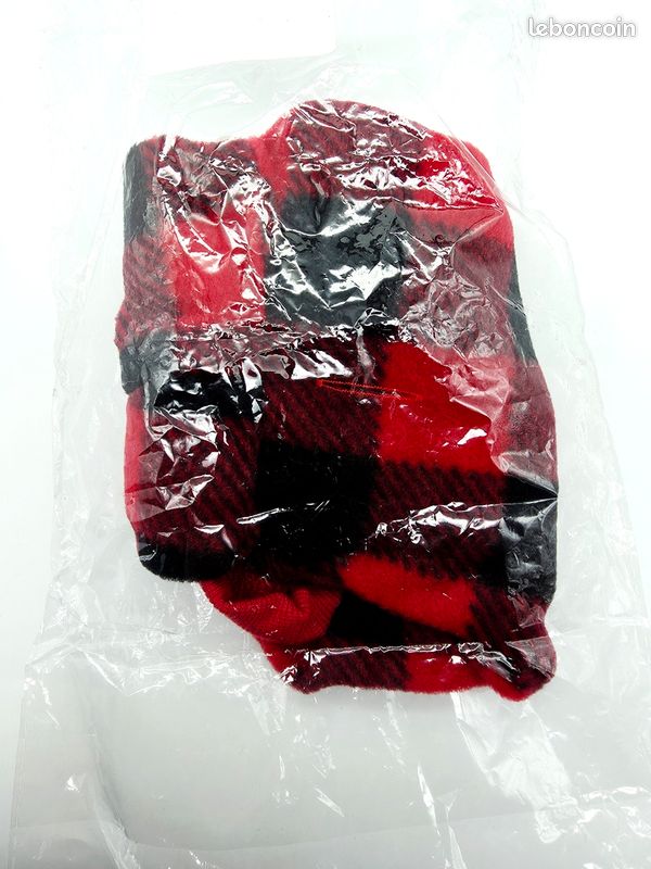 đŸ Pull pour chien & chat Ă capuche â motif carreaux rouge/noir â doux & chaud (image 2)