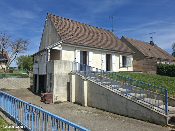 Maison 4 pièces 85 m²
