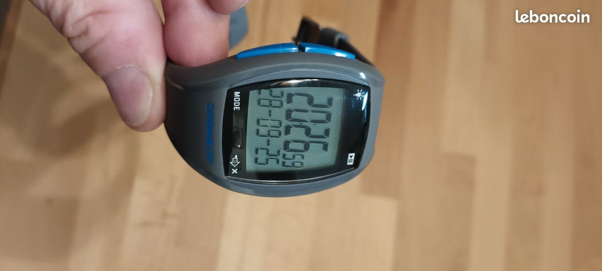 Montre Femme Géonaute Décathlon - Sport, Quartz, étanche 50m, Occasion Fonctionnelle