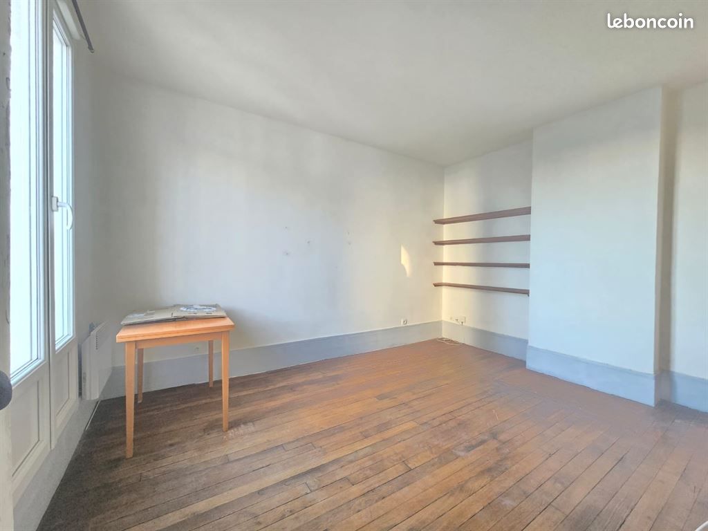 Appartement 2 pièces 30 m² · à Paris · 30 m² · 900 €/mois