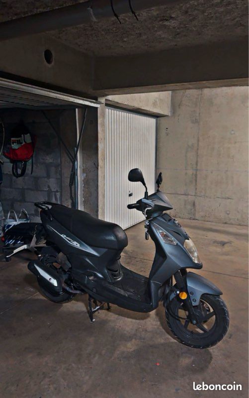 Scooter SYM (image 1)