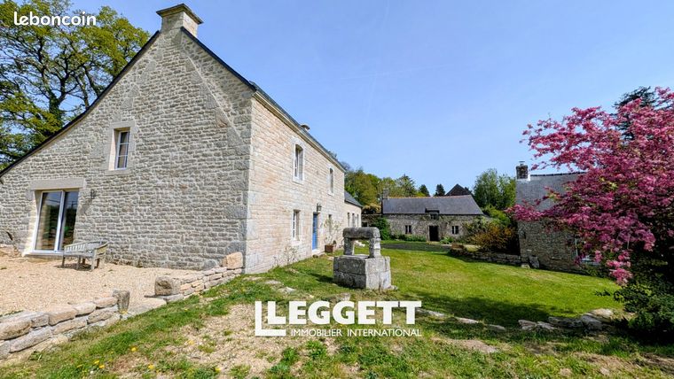 Maison 10 pièces 350 m²