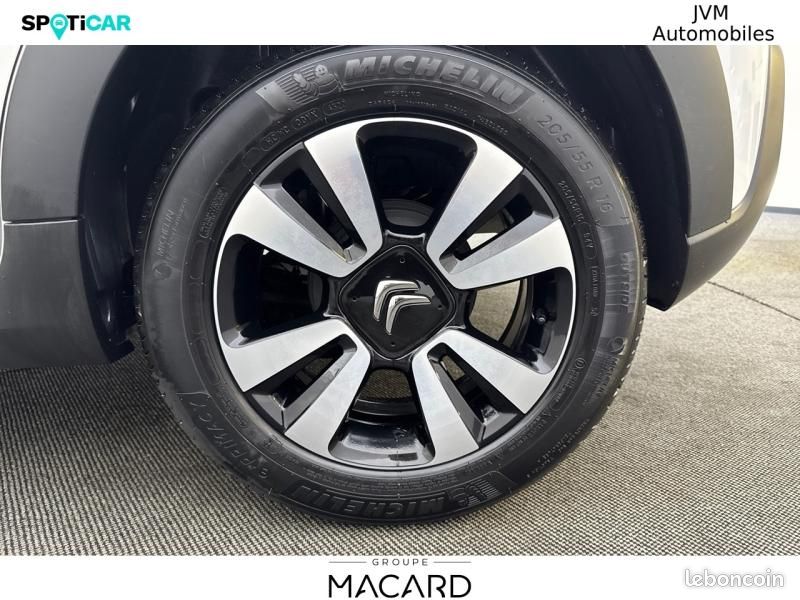Citroen C3 1.2 PureTech 83ch S&S Shine (image 12)