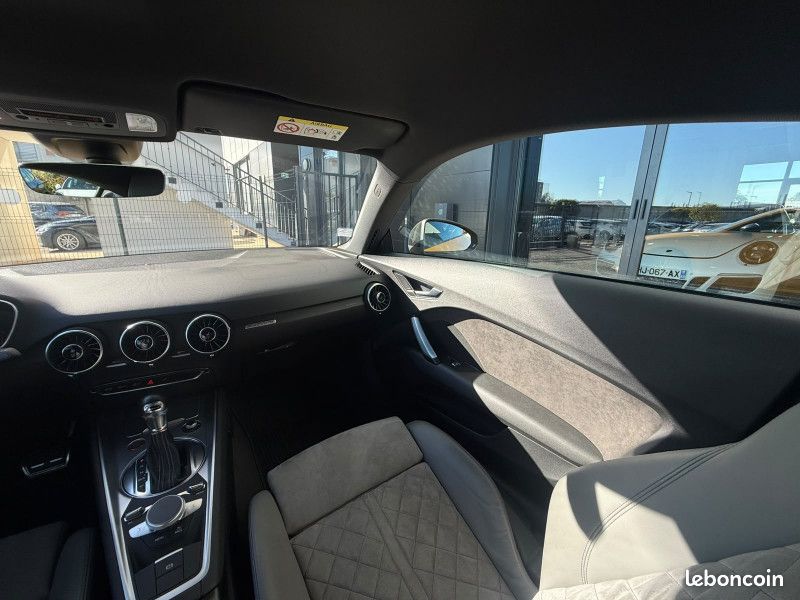 Audi TTS 2.0 TFSI 310 QUATTRO S TRONIC 6 (image 18)