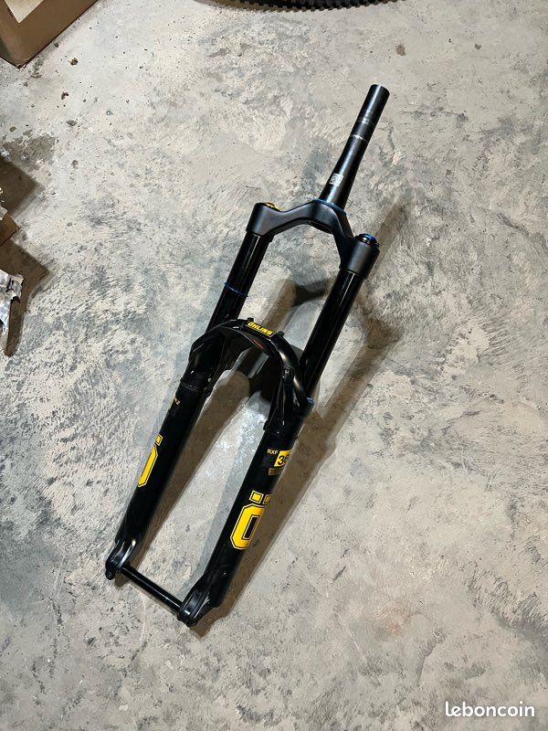 Fork Fourche Ohlins Rxf 36 Fourche Ohlins RXF 36 170mm Équipements