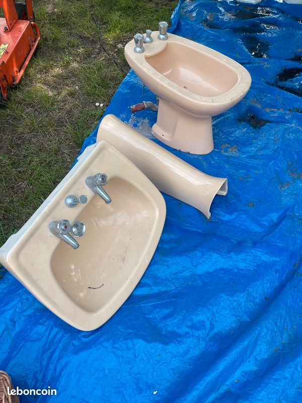Sanitaire ancien (image 5)