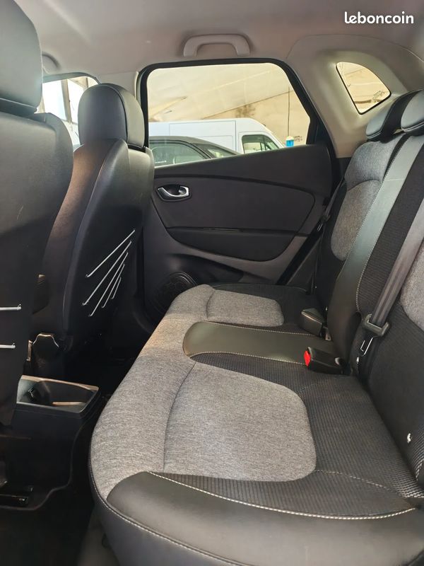 RENAULT Captur 0.9 90ch Intens - 2018 - 93 250 km - Suivi complet Concession - Climatision - Caméra de recule (image 21)