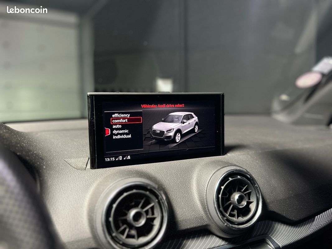 AUDI Q2 Q2 1.4 TFSI COD 150 ch S tronic 7 S Line - ENTRETIENT À JOUR ET COMPLET - VIRTUAL COCKPIT - INTERIE (image 29)