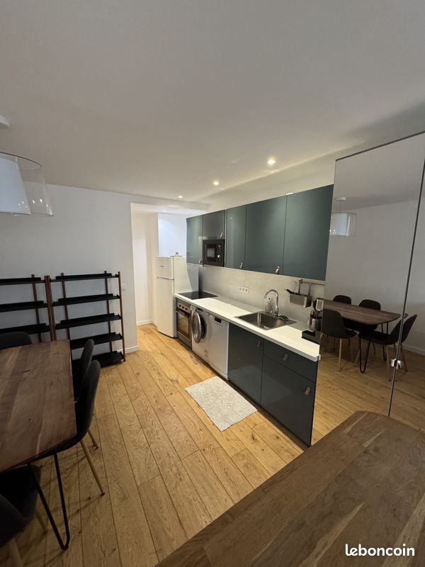 Appartement 3 pièces 66 m² · à Bordeaux · 66 m² · 1 050 €