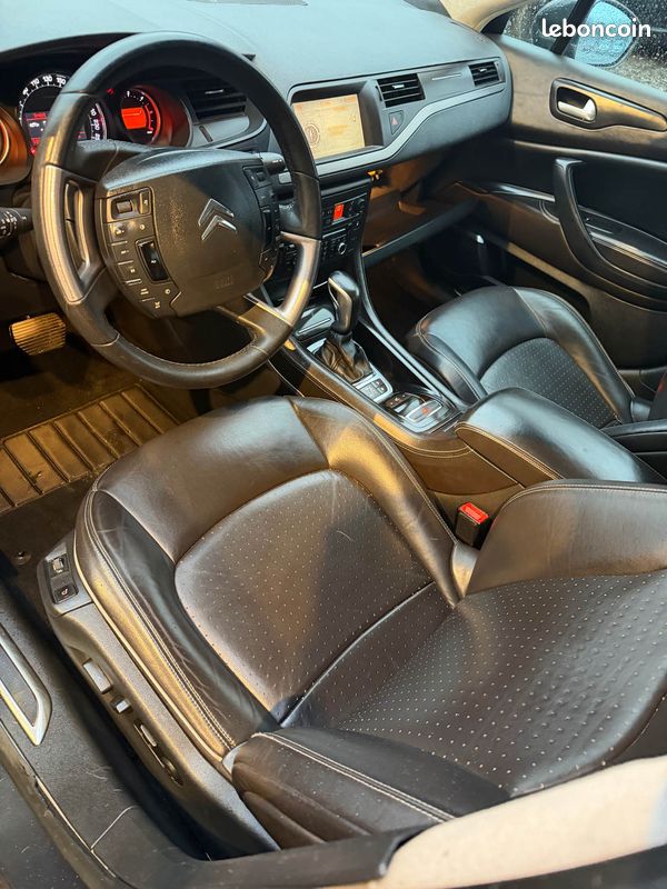 🔥 Citroën C5 2.7 HDi – V6 204cv - Puissance & Confort (image 15)