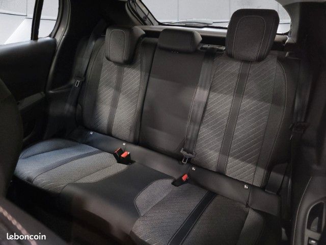 Peugeot 208 Hybrid 100 e-DCS6 Allure 5P (image 13)