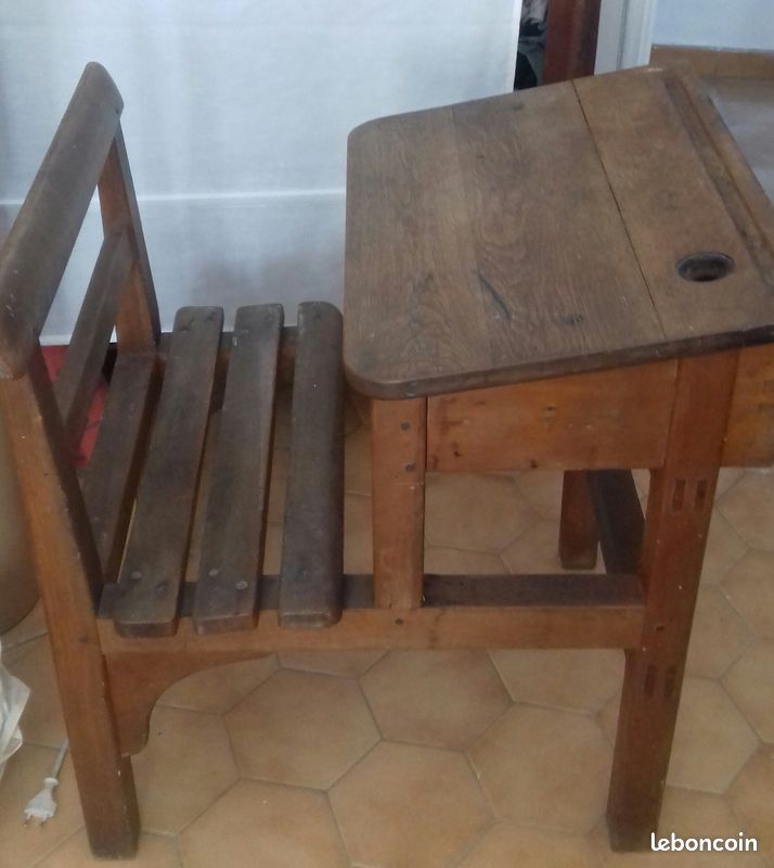 Bureau d ecolier (image 1)