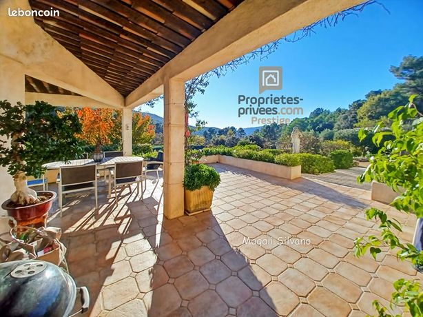 Villa 5 pièces 173 m²