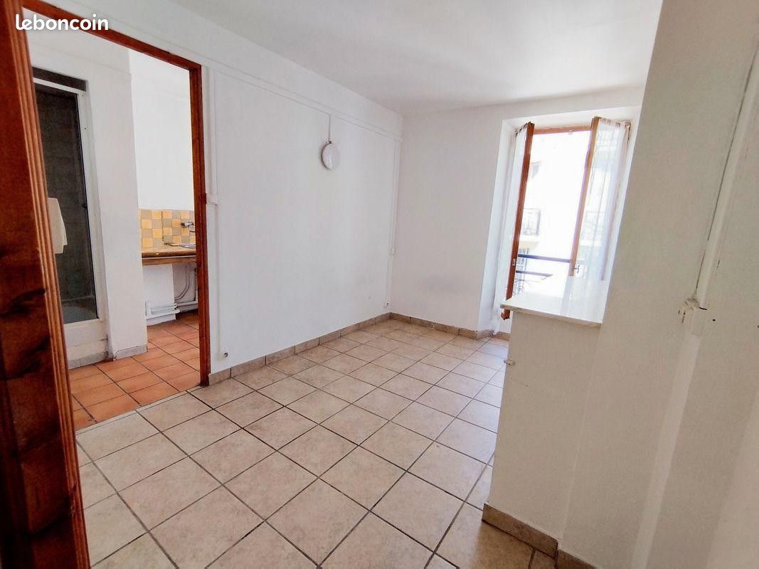 Appartement 1 pièce 17 m² · à Toulon · 17 m² · 400 €/mois