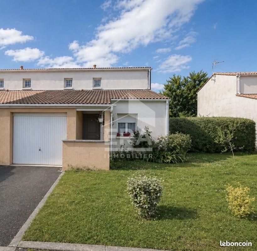 Maison 4 pièces 82 m² · à Saintes · 82 m² · 180 000 €