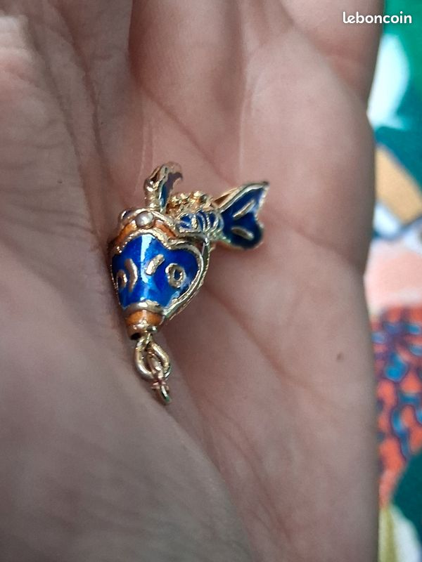 Broche poisson bleu et strass - Montres & Bijoux