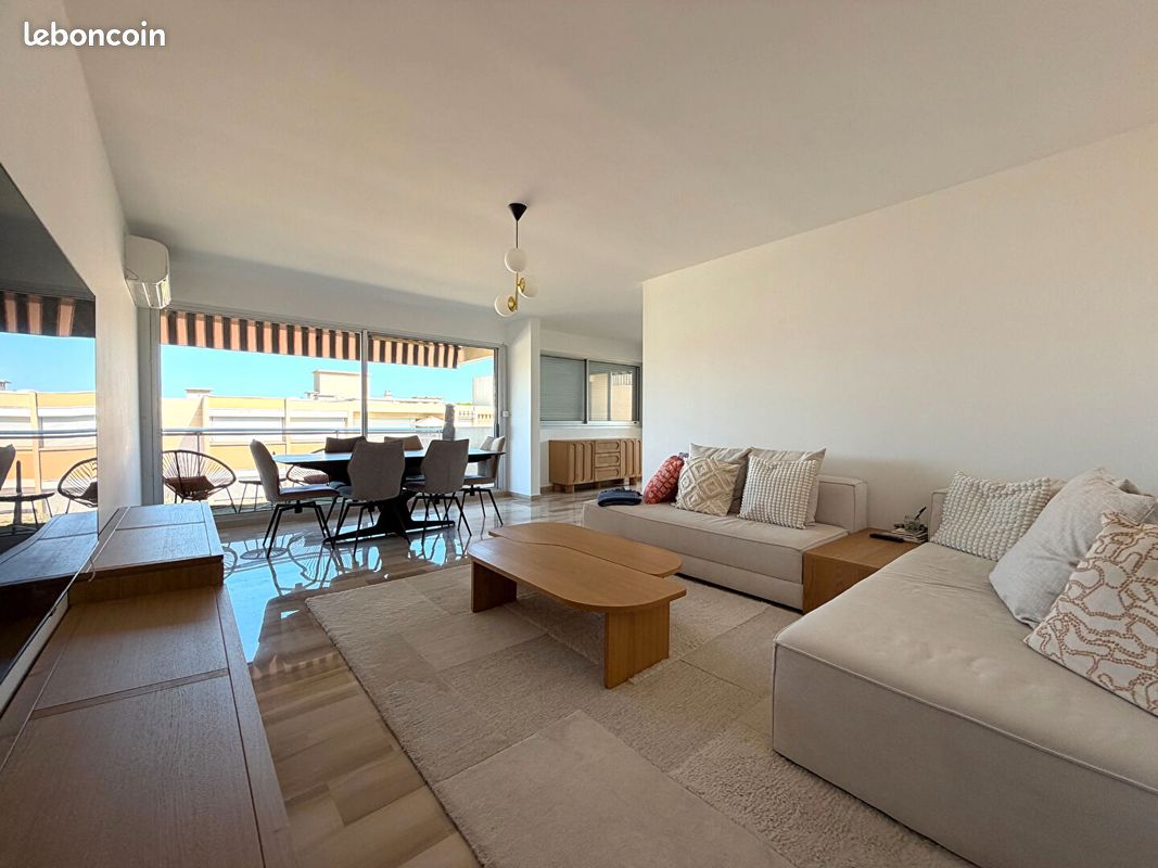 Appartement 3 pièces 92 m² · à Nice · 92 m² · 2 200 €