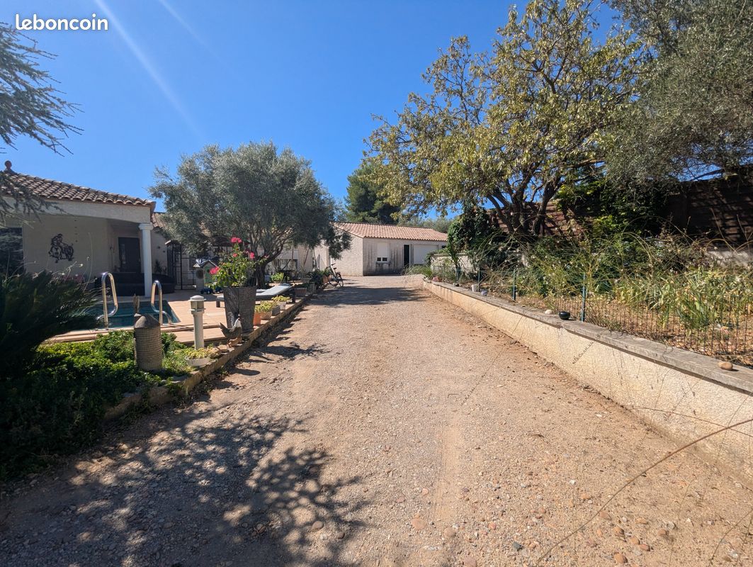 Maison 6 pièces 220 m² · à Aigues-Vives · 220 m² · 639 000 €