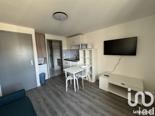Studio 2 pièces 17 m²