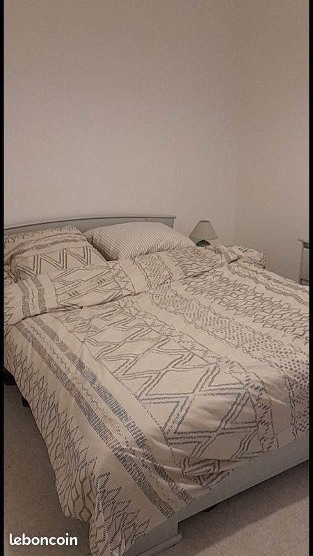 Appartement 3 pièces 70 m² · à Pontoise · 70 m² · 450 €