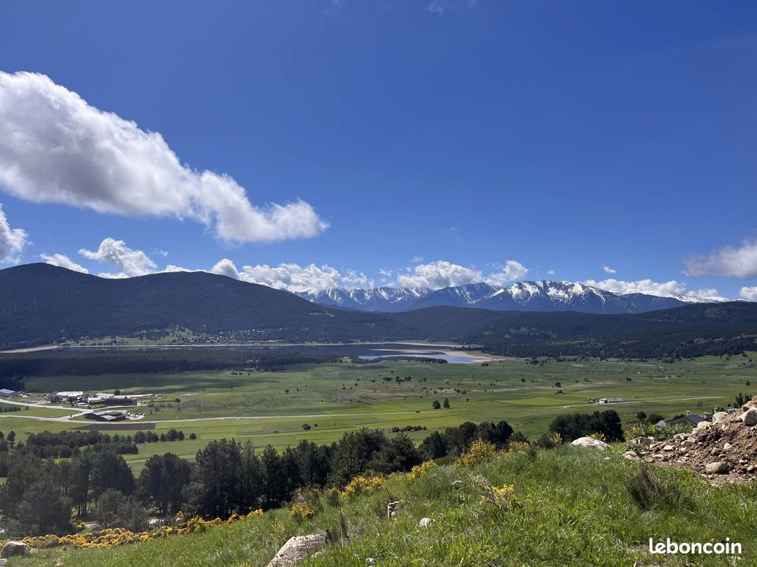 Terrain 437 m² · à Les Angles · 437 m² · 210 000 €
