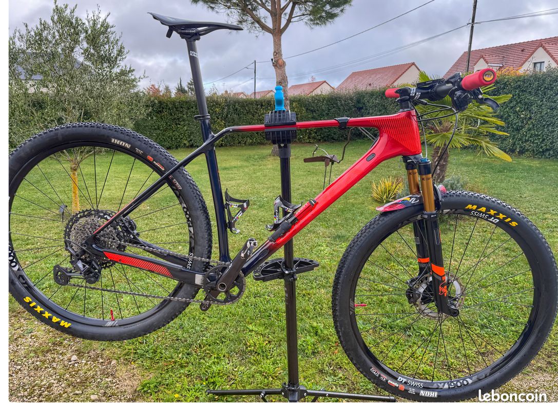 VTT Orbea alma M25 Vélos