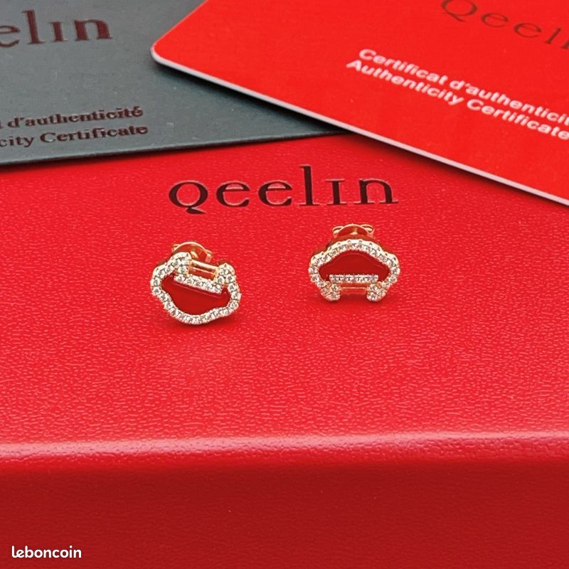 Boucles d’oreilles Qeelin motif nuage rouge strass | Presque neuves (image 5)